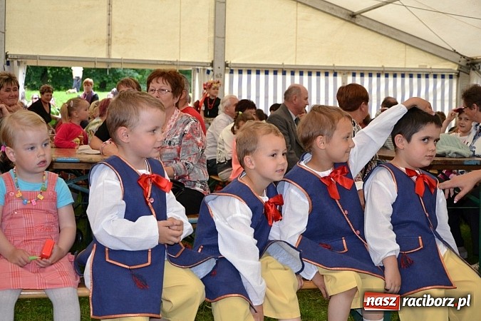 Zdjęcie w galerii na portalu naszraciborz.pl: Transgraniczny festiwal kultury w Tworkowie wiadomości z regionu