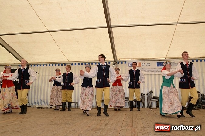 Zdjęcie w galerii na portalu naszraciborz.pl: Transgraniczny festiwal kultury w Tworkowie wiadomości z regionu