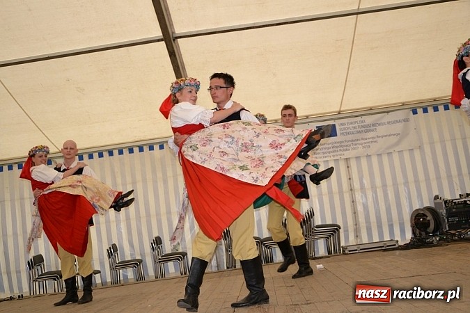 Zdjęcie w galerii na portalu naszraciborz.pl: Transgraniczny festiwal kultury w Tworkowie wiadomości z regionu