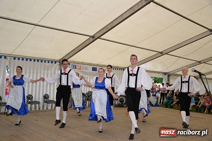 Zdjęcie w galerii na portalu naszraciborz.pl: Transgraniczny festiwal kultury w Tworkowie wiadomości z regionu