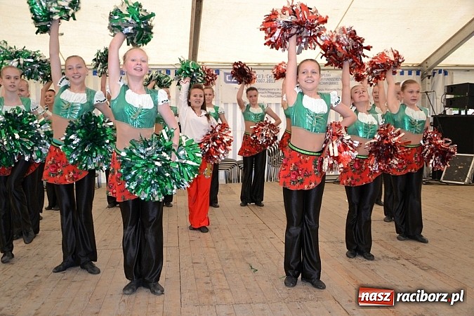 Zdjęcie w galerii na portalu naszraciborz.pl: Transgraniczny festiwal kultury w Tworkowie wiadomości z regionu