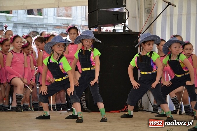 Zdjęcie w galerii na portalu naszraciborz.pl: Transgraniczny festiwal kultury w Tworkowie wiadomości z regionu