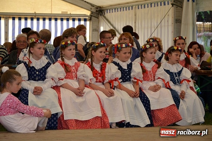 Zdjęcie w galerii na portalu naszraciborz.pl: Transgraniczny festiwal kultury w Tworkowie wiadomości z regionu