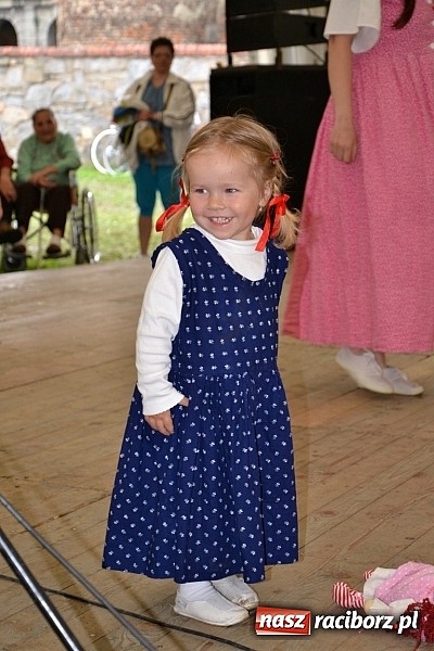 Zdjęcie w galerii na portalu naszraciborz.pl: Transgraniczny festiwal kultury w Tworkowie wiadomości z regionu