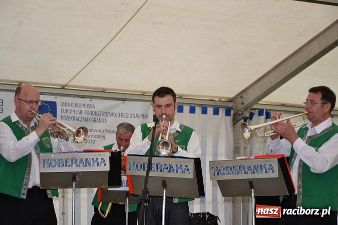 Zdjęcie w galerii na portalu naszraciborz.pl: Transgraniczny festiwal kultury w Tworkowie wiadomości z regionu