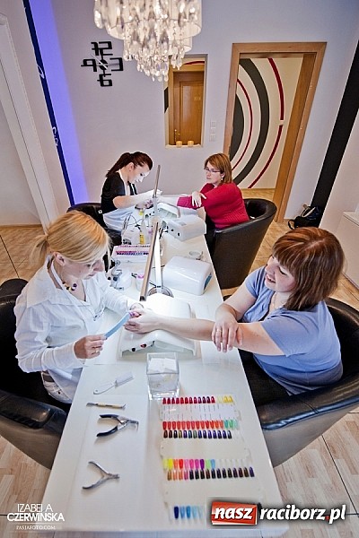 Zdjęcie w galerii na portalu naszraciborz.pl: Zbliża się finał Metamorfoz wiadomości z regionu