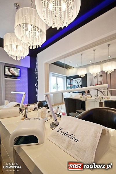 Zdjęcie w galerii na portalu naszraciborz.pl: Zbliża się finał Metamorfoz wiadomości z regionu