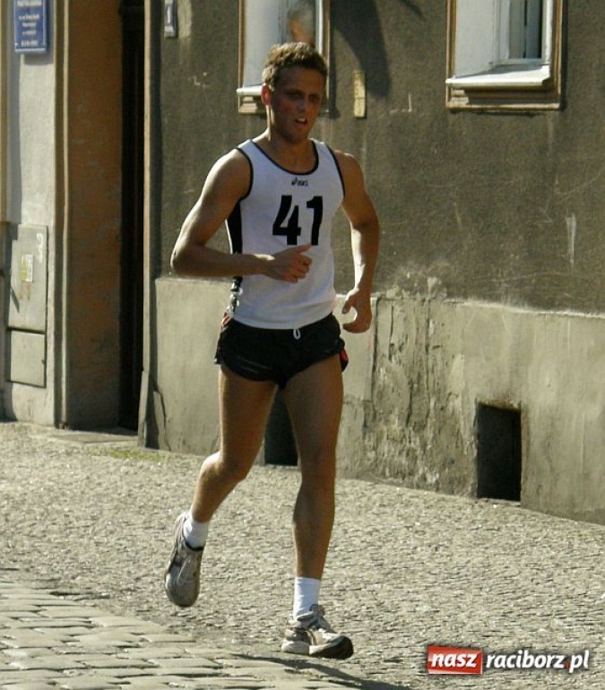 Zdjęcie w galerii na portalu naszraciborz.pl: Nie wszyscy dali radę wiadomości z regionu