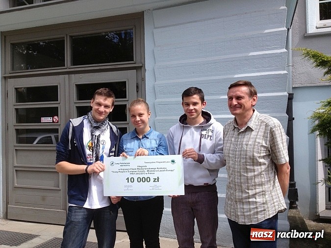 Zdjęcie w galerii na portalu naszraciborz.pl: Zespół z II LO najlepszy w Polsce! wiadomości z regionu