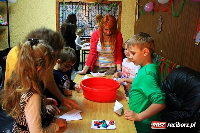 Zdjęcie w galerii na portalu naszraciborz.pl: Przygody Dorotki w krainie bajek, czyli Dzień Dziecka w raciborskiej PWSZ wiadomości z regionu