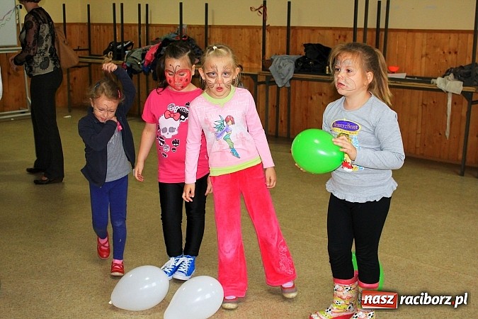 Zdjęcie w galerii na portalu naszraciborz.pl: Przygody Dorotki w krainie bajek, czyli Dzień Dziecka w raciborskiej PWSZ wiadomości z regionu
