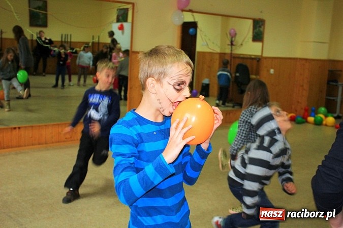 Zdjęcie w galerii na portalu naszraciborz.pl: Przygody Dorotki w krainie bajek, czyli Dzień Dziecka w raciborskiej PWSZ wiadomości z regionu