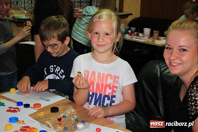 Zdjęcie w galerii na portalu naszraciborz.pl: Przygody Dorotki w krainie bajek, czyli Dzień Dziecka w raciborskiej PWSZ wiadomości z regionu