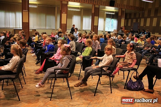 Zdjęcie w galerii na portalu naszraciborz.pl: Przygody Dorotki w krainie bajek, czyli Dzień Dziecka w raciborskiej PWSZ wiadomości z regionu