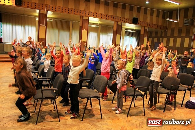 Zdjęcie w galerii na portalu naszraciborz.pl: Przygody Dorotki w krainie bajek, czyli Dzień Dziecka w raciborskiej PWSZ wiadomości z regionu
