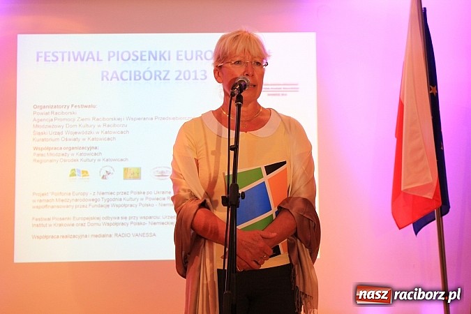 Zdjęcie w galerii na portalu naszraciborz.pl: Ruszył Festiwal Piosenki Europejskiej wiadomości z regionu