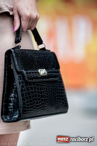 Zdjęcie w galerii na portalu naszraciborz.pl: Dlaczego warto kupować w second handach? wiadomości z regionu