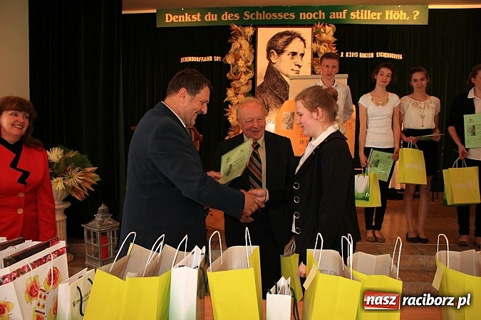 Zdjęcie w galerii na portalu naszraciborz.pl: Sprawdzili wiedzę o twórczości Eichendorffa wiadomości z regionu