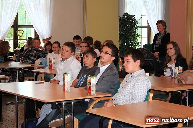 Zdjęcie w galerii na portalu naszraciborz.pl: Sprawdzili wiedzę o twórczości Eichendorffa wiadomości z regionu