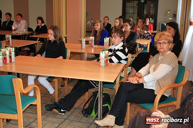 Zdjęcie w galerii na portalu naszraciborz.pl: Sprawdzili wiedzę o twórczości Eichendorffa wiadomości z regionu