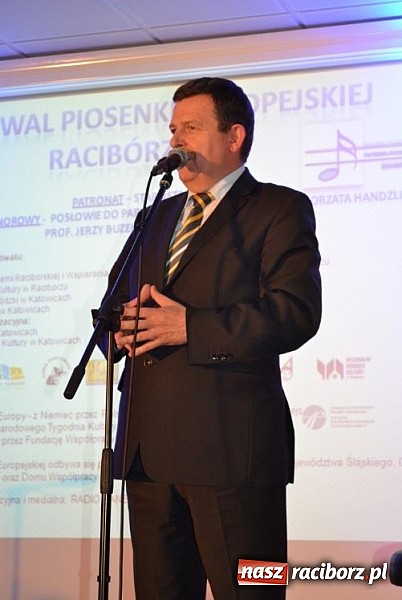 Zdjęcie w galerii na portalu naszraciborz.pl: Festiwal Piosenki Europejskiej - dzień drugi wiadomości z regionu