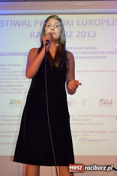 Zdjęcie w galerii na portalu naszraciborz.pl: Festiwal Piosenki Europejskiej - dzień drugi wiadomości z regionu