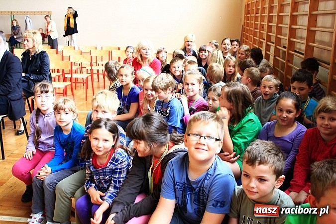 Zdjęcie w galerii na portalu naszraciborz.pl: Przedszkole nr 17 w Markowicach otrzymało imię Koziołka Matołka wiadomości z regionu