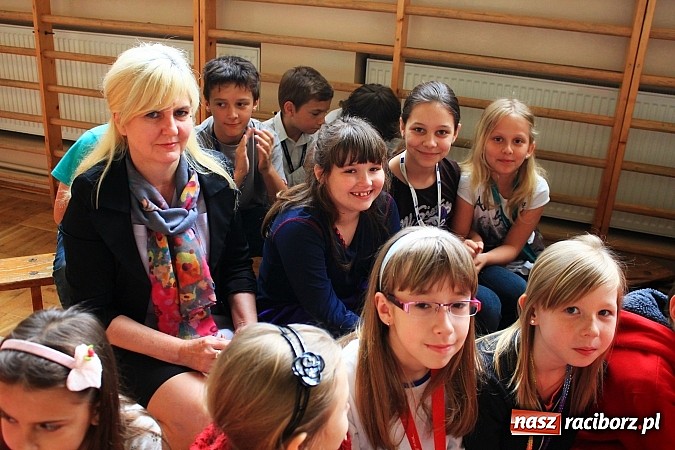 Zdjęcie w galerii na portalu naszraciborz.pl: Przedszkole nr 17 w Markowicach otrzymało imię Koziołka Matołka wiadomości z regionu