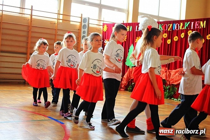 Zdjęcie w galerii na portalu naszraciborz.pl: Przedszkole nr 17 w Markowicach otrzymało imię Koziołka Matołka wiadomości z regionu