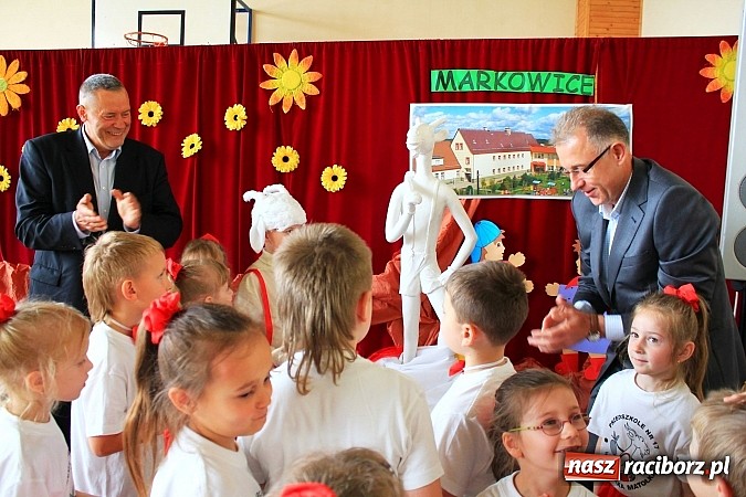 Zdjęcie w galerii na portalu naszraciborz.pl: Przedszkole nr 17 w Markowicach otrzymało imię Koziołka Matołka wiadomości z regionu