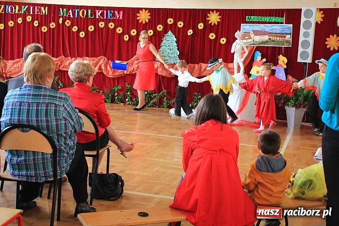 Zdjęcie w galerii na portalu naszraciborz.pl: Przedszkole nr 17 w Markowicach otrzymało imię Koziołka Matołka wiadomości z regionu