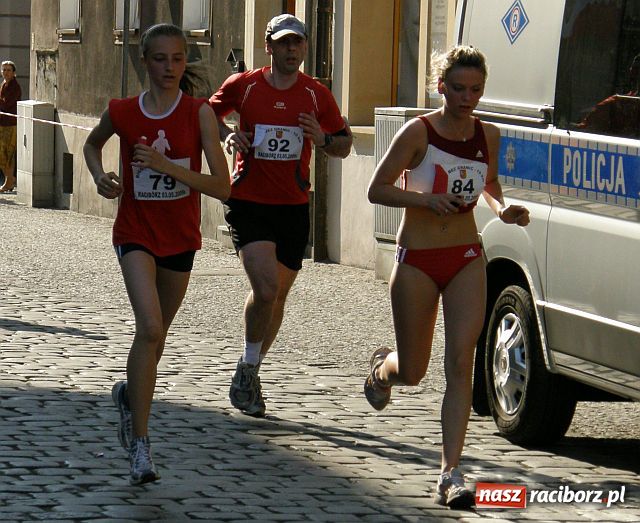 Zdjęcie w galerii na portalu naszraciborz.pl: Drugi raciborski uliczny Bieg bez granic to już historia wiadomości z regionu