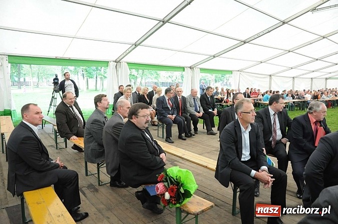 Zdjęcie w galerii na portalu naszraciborz.pl: Dwudzieste urodziny Agromaxu. Uroczystości z Jego Magnificencją  wiadomości z regionu