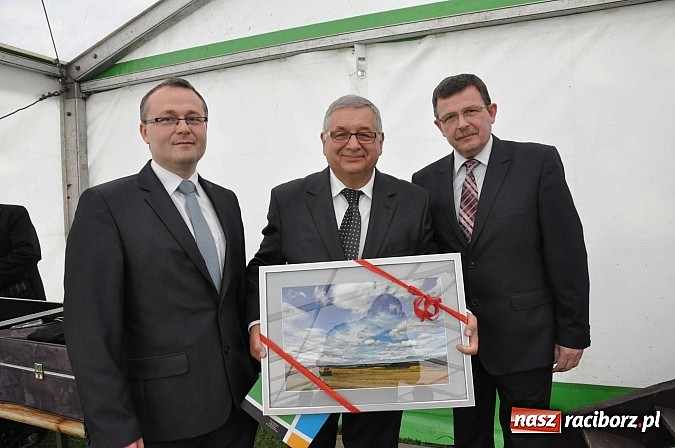 Zdjęcie w galerii na portalu naszraciborz.pl: Dwudzieste urodziny Agromaxu. Uroczystości z Jego Magnificencją  wiadomości z regionu
