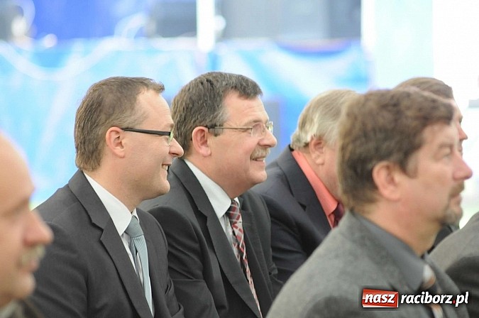 Zdjęcie w galerii na portalu naszraciborz.pl: Dwudzieste urodziny Agromaxu. Uroczystości z Jego Magnificencją  wiadomości z regionu