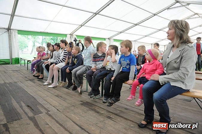 Zdjęcie w galerii na portalu naszraciborz.pl: Dwudzieste urodziny Agromaxu. Uroczystości z Jego Magnificencją  wiadomości z regionu
