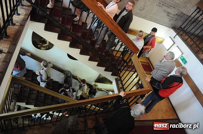 Zdjęcie w galerii na portalu naszraciborz.pl: Wieczór w Muzeum - pełna sala miłośników zabytków i historii wiadomości z regionu