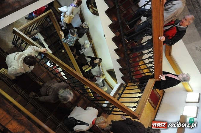 Zdjęcie w galerii na portalu naszraciborz.pl: Wieczór w Muzeum - pełna sala miłośników zabytków i historii wiadomości z regionu