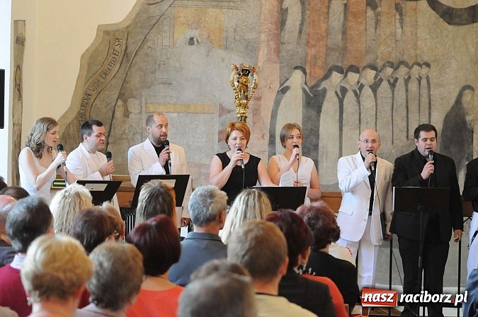 Zdjęcie w galerii na portalu naszraciborz.pl: Wieczór w Muzeum - pełna sala miłośników zabytków i historii wiadomości z regionu