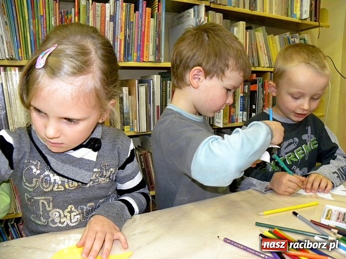 Zdjęcie w galerii na portalu naszraciborz.pl: Cały Racibórz czytał dzieciom wiadomości z regionu