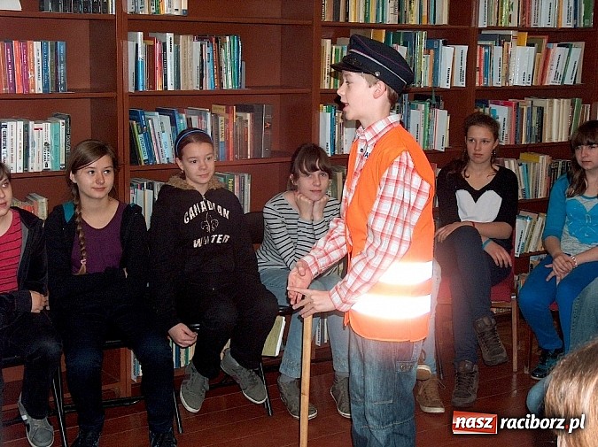 Zdjęcie w galerii na portalu naszraciborz.pl: Cały Racibórz czytał dzieciom wiadomości z regionu