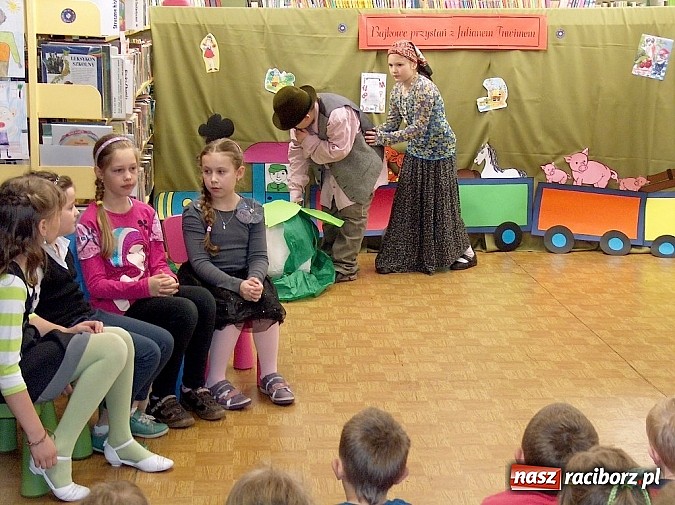 Zdjęcie w galerii na portalu naszraciborz.pl: Cały Racibórz czytał dzieciom wiadomości z regionu