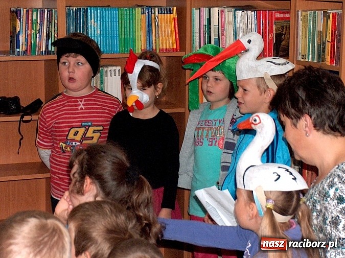 Zdjęcie w galerii na portalu naszraciborz.pl: Cały Racibórz czytał dzieciom wiadomości z regionu