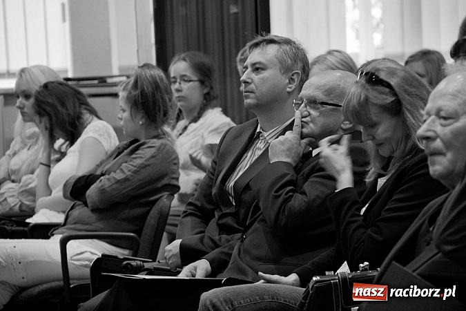 Zdjęcie w galerii na portalu naszraciborz.pl: Dwie dekady filologii germańskiej w murach raciborskiej PWSZ wiadomości z regionu