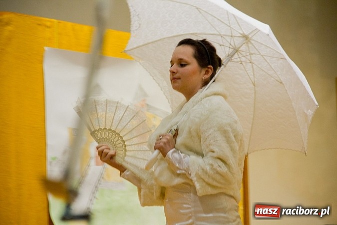 Zdjęcie w galerii na portalu naszraciborz.pl: Dwie dekady filologii germańskiej w murach raciborskiej PWSZ wiadomości z regionu