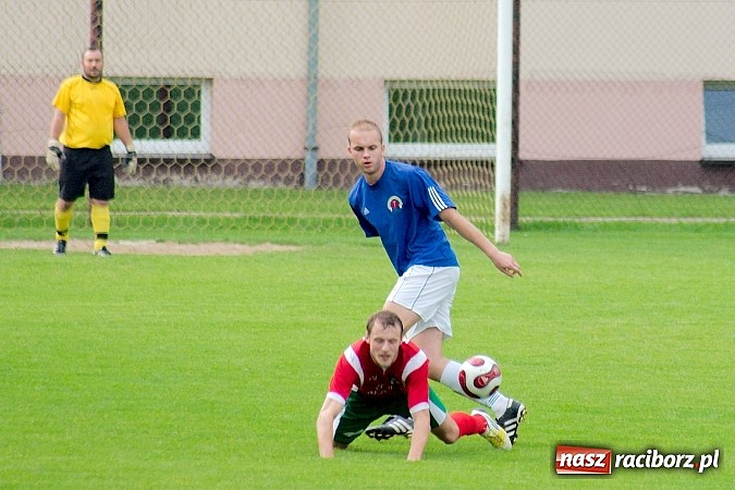 Zdjęcie w galerii na portalu naszraciborz.pl: Dreszczowiec w Krzanowicach. Turza minimalnie lepsza wiadomości z regionu