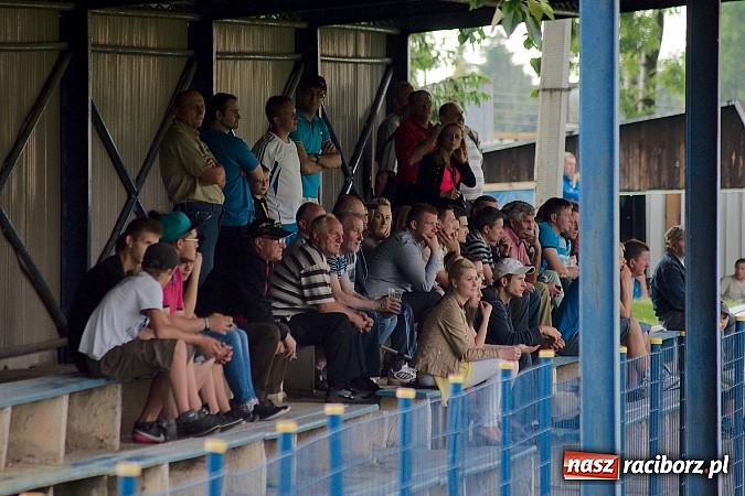 Zdjęcie w galerii na portalu naszraciborz.pl: Dreszczowiec w Krzanowicach. Turza minimalnie lepsza wiadomości z regionu