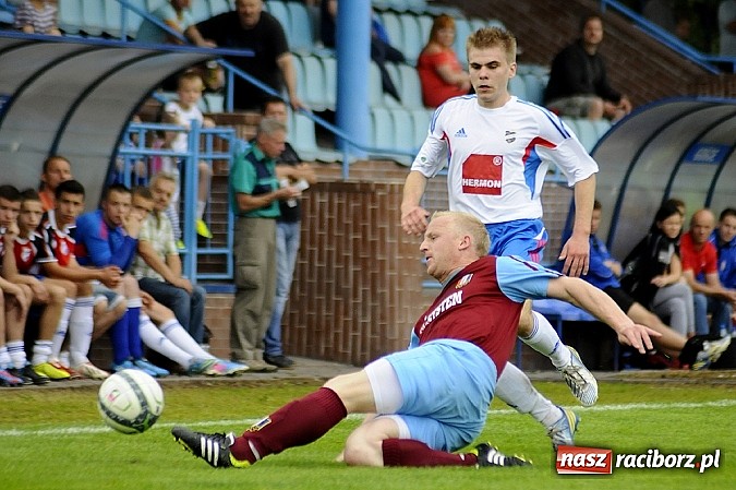 Zdjęcie w galerii na portalu naszraciborz.pl: Iskra Pszczyna za mocna dla Unii wiadomości z regionu