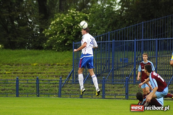Zdjęcie w galerii na portalu naszraciborz.pl: Iskra Pszczyna za mocna dla Unii wiadomości z regionu