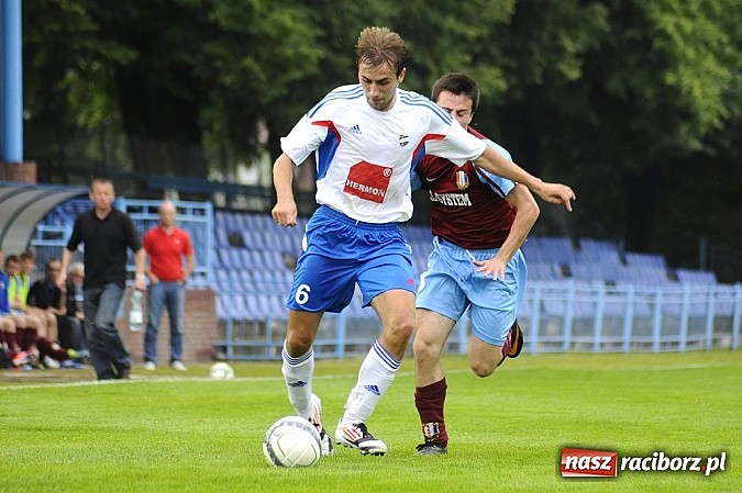 Zdjęcie w galerii na portalu naszraciborz.pl: Iskra Pszczyna za mocna dla Unii wiadomości z regionu